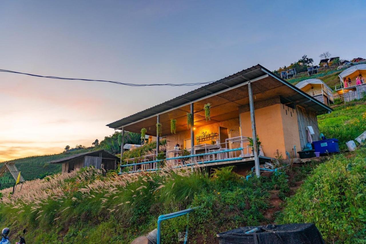 Lều sang trọng ชูชัยฟาร์มสเตย์ ม่อนแจ่ม